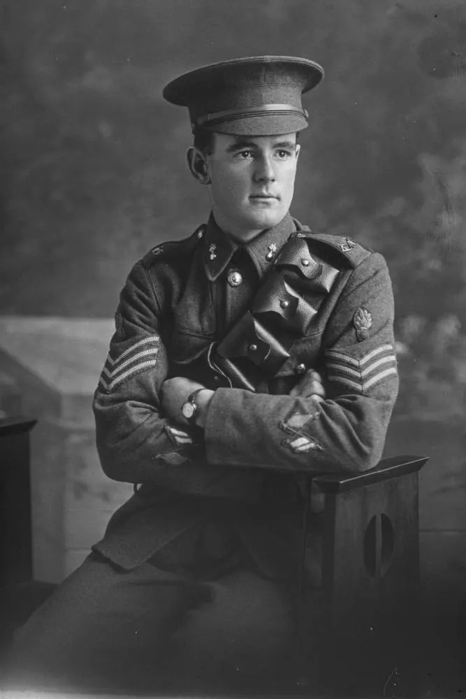 F W Aickin, 1915