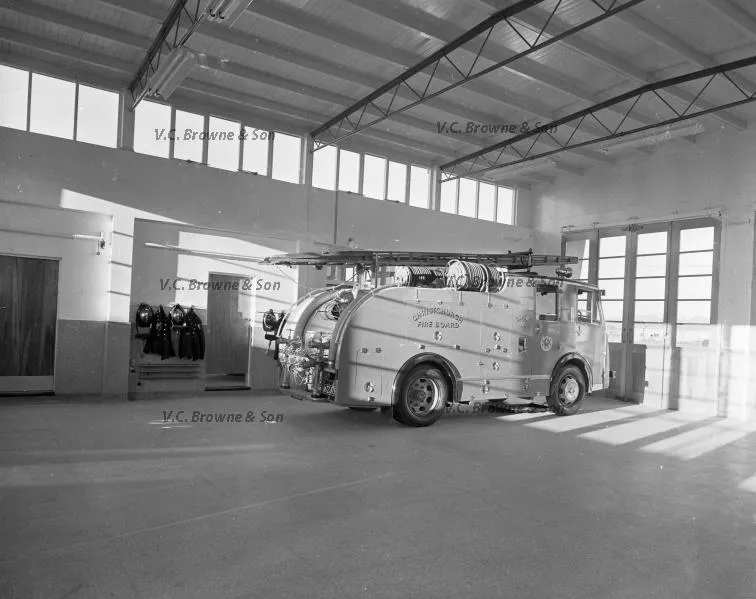 Bob Russell (maybe) (PB2307/5)